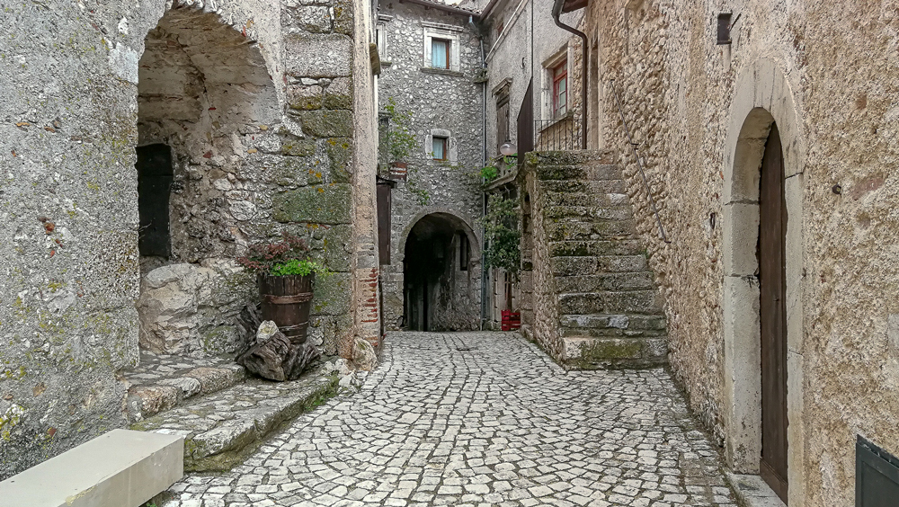 Viaggi di Gruppo Abruzzo Gran Sasso a passo d'Asino